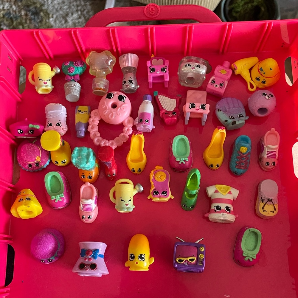 Shopkins mixed lot of 40